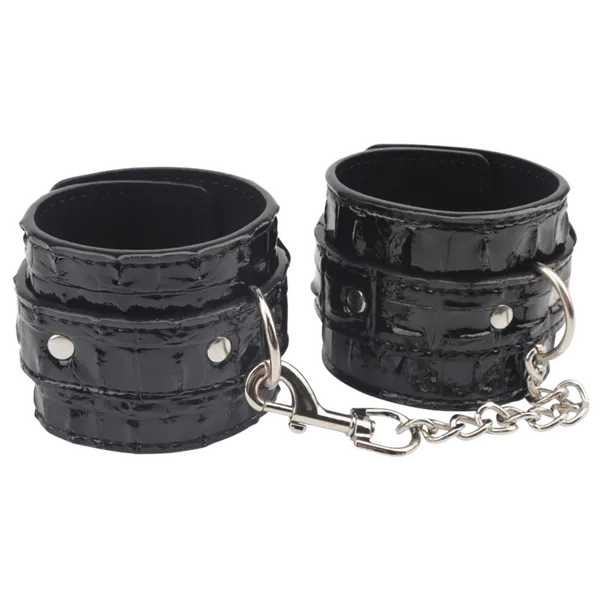 Chisa Anal Behave Surrender Wrist Restraints Black Chisa Anal Behave Surrender Wrist Restraints Black